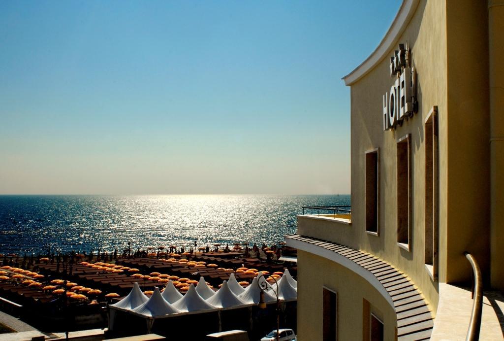 Hotel Belvedere 리도디오스티아 외부 사진